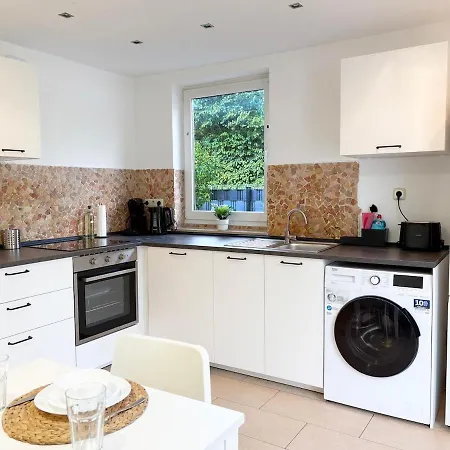 Gu02 Mit Terrasse In Griesheim! *